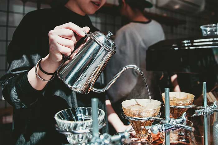 Peluang Pelatihan Barista dan Usaha Warung Kopi